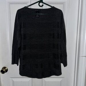 Excellent Sweater by Design History XXL